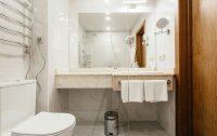 Номер Улучшенный 2-местный (с балконом, вид на горы, корпус 3) — фото «Amra Park-hotel & SPA» / «Амра Парк» отель