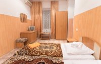 Номер Эконом 3-местный 1комнатный (корпус 2,3) — фото «Ателика Карасан» отель