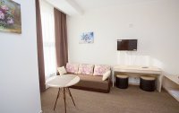 Номер Апартаменты Стандартный 4-местный 1-комнатный (Family Room) — фото «Атриум» гостиница