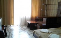 Номер Стандартный 2-местный с балконом (вид горы/море) — фото «Бастион» отель
