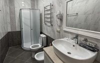 Номер Апартаменты 3-местный 2-комнатный (Видовой, корпус «Пушкино») — фото «Джубга» парк-отель