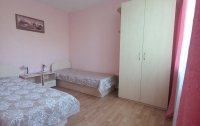 Номер Номер 2-местный 2-комнатный (корпус 2, 1 категория) — фото «Феодосия» пансионат