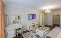Номер Люкс 2-местный 2-комнатный (корпус 2,3,4) — фото «Голубая даль» санаторий