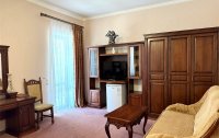 Номер Комфорт 2-местный 1-комнатный (DBL, с балконом, море) — фото «Империал 2011» отель