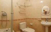 Номер Номер 2-местный 1-комнатный (корпус 5) — фото «Киев» санаторий