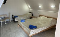 Номер Стандартный 3-местный (1 категория) — фото «Коронелли» база отдыха