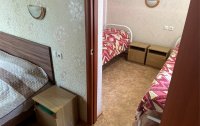 Номер Стандартный 4-местный 2-комнатный (1 категория, с мини-кухней) — фото «Коронелли» база отдыха