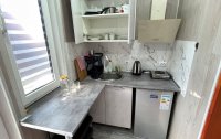 Номер Стандартный 4-местный 2-комнатный (1 категория, с мини-кухней) — фото «Коронелли» база отдыха
