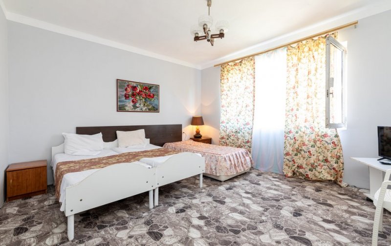 Номер Стандартный 3-местный 1-комнатный — фото