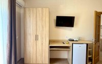 Номер Номер 4-местный  2-комнатный (диваном) — фото «Никос» гостиница