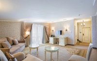 Номер Люкс Париж 2-местный 2-уровневый — фото «Palmira Palace» / «Пальмира Палас» курортный отель