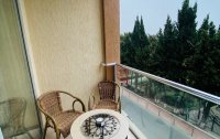 Номер Полулюкс 2-местный 1-комнатный  (море, 702) — фото «Россия» гостиница