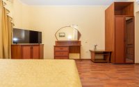 Номер Стандартный 2-местный 1-комнатный (с балконом) — фото «Русское море» отель
