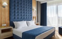 Номер Люкс 2-местный 2-комнатный (корпус 1) — фото «Санмаринн» / «Sunmarinn Resort Hotel All inclusive» отель