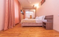 Номер Апартаменты 4-местный 2-комнатный (с кухней) — фото «Семейный курорт» отель (бывш. Family Resort)