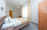 Номер Апартаменты 4-местный 2-комнатный — фото «Семейный курорт» отель (бывш. Family Resort)