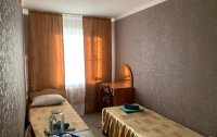Номер Стандартный 4-местный 2-комнатный (1-2 этаж) — фото «Солнечный берег» пансионат