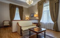 Номер Deluxe 1 2-местный (северная сторона, угловой) — фото «Сосновая Роща» курортный комплекс