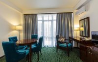 Номер Люкс 2-местный 2-комнатный — фото «Sunrise Garden Hotel» / «Санрайз Гарден» отель