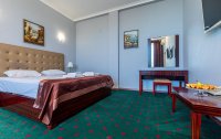 Номер Апартаменты 2-местный 2-комнатный — фото «WELLNESS Park Hotel GAGRA All Inclusive» / «Велнес Парк отель Гагра» отель
