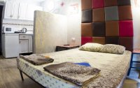 Номер Апартаменты 3-местный 1-комнатный с кухней — фото «Золотая рыбка» гостевой дом